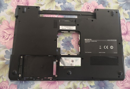 Laptop bottom cover - bottom,